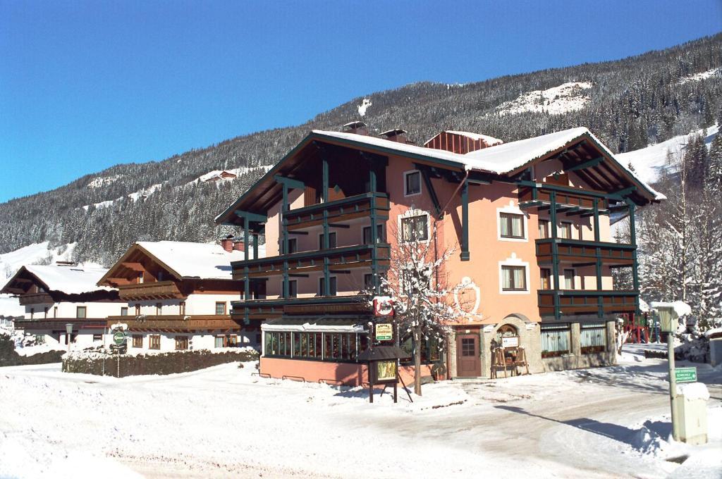 Hotel Alpina Kleinarl Exterior photo